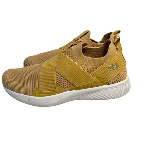 Skechers Women’s Yellow Slip-On Sneakers, Sz 8 1/2. - Picture 1 of 5